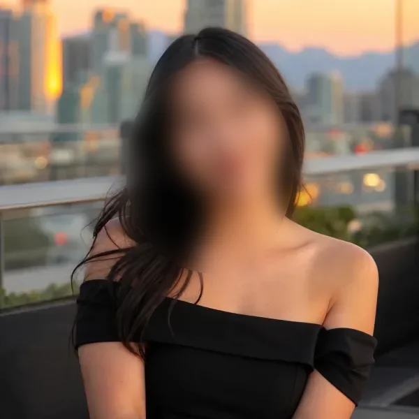 Verified female member — medical student